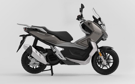 布雷斯通摩托车品牌>极宙 ADV150报价车型图片-摩托范-哈罗摩托