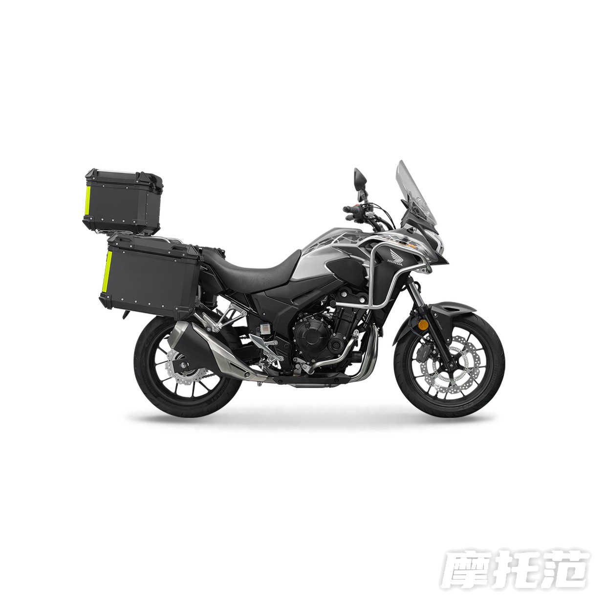  2022款 CB400X 摩旅版
