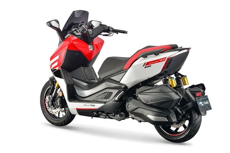 台荣捍卫者 tr300t