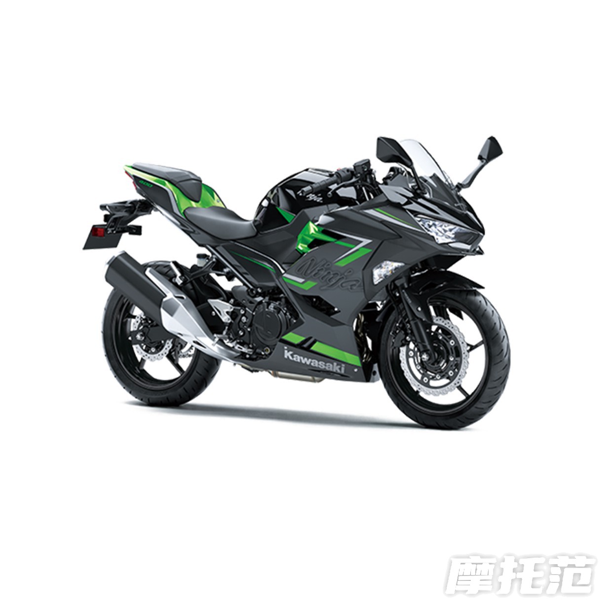  2023款 Ninja 400 金属火花黑