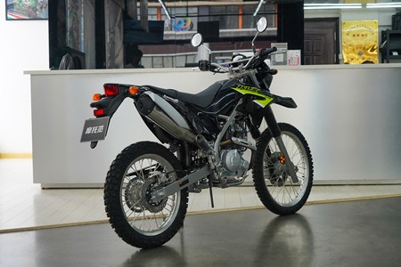 川崎klx230