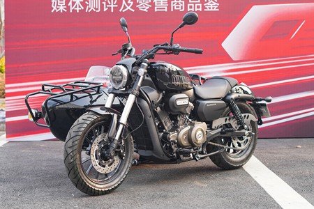 QJMOTOR摩托车品牌>闪300+报价车型图片-摩托范