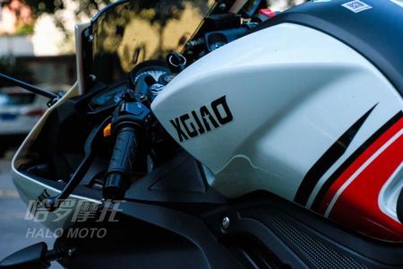 Moto R200 新感觉摩托车品牌>R200 XGJ250-21报价车型图片-摩托范-哈罗摩托