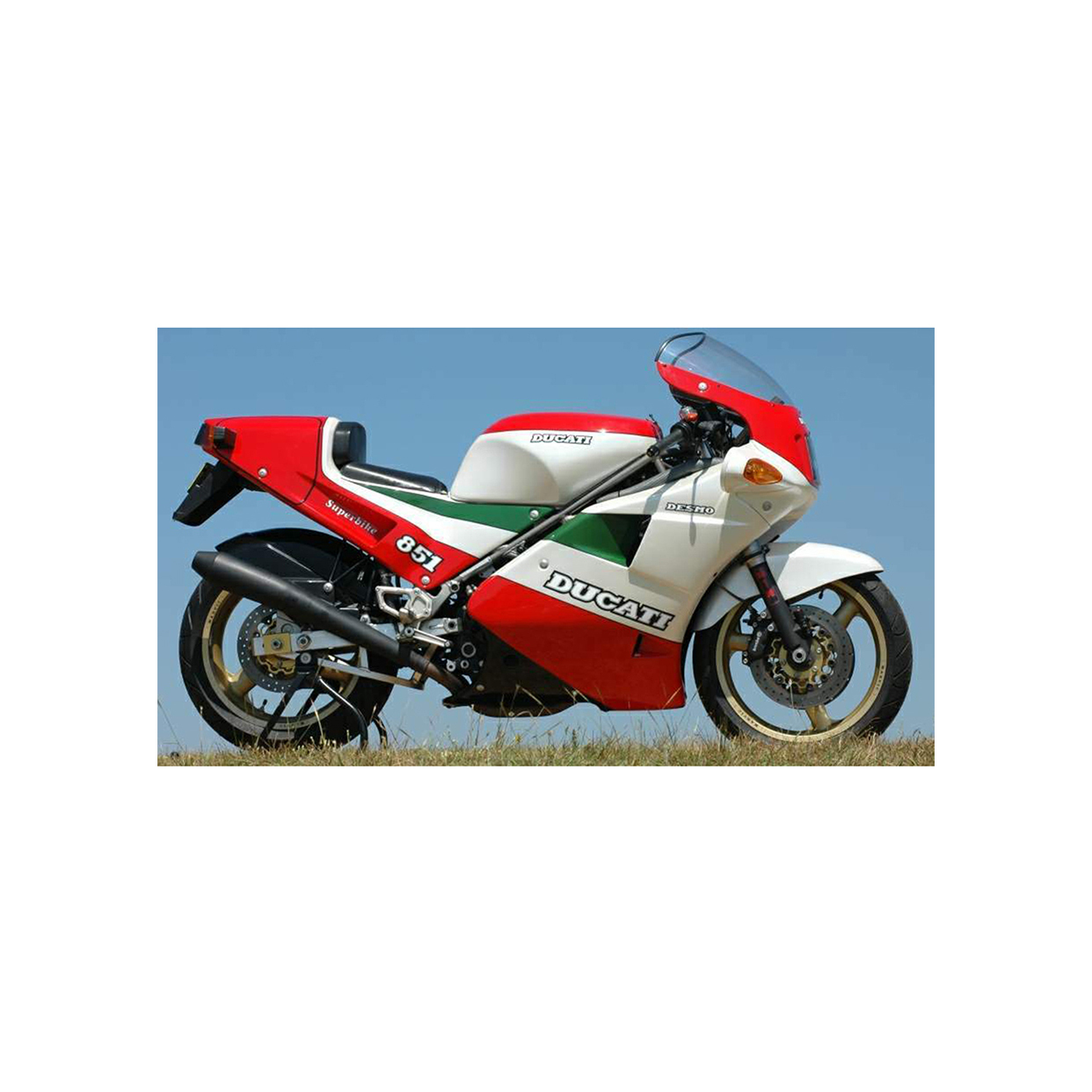  851 Strada Tricolore