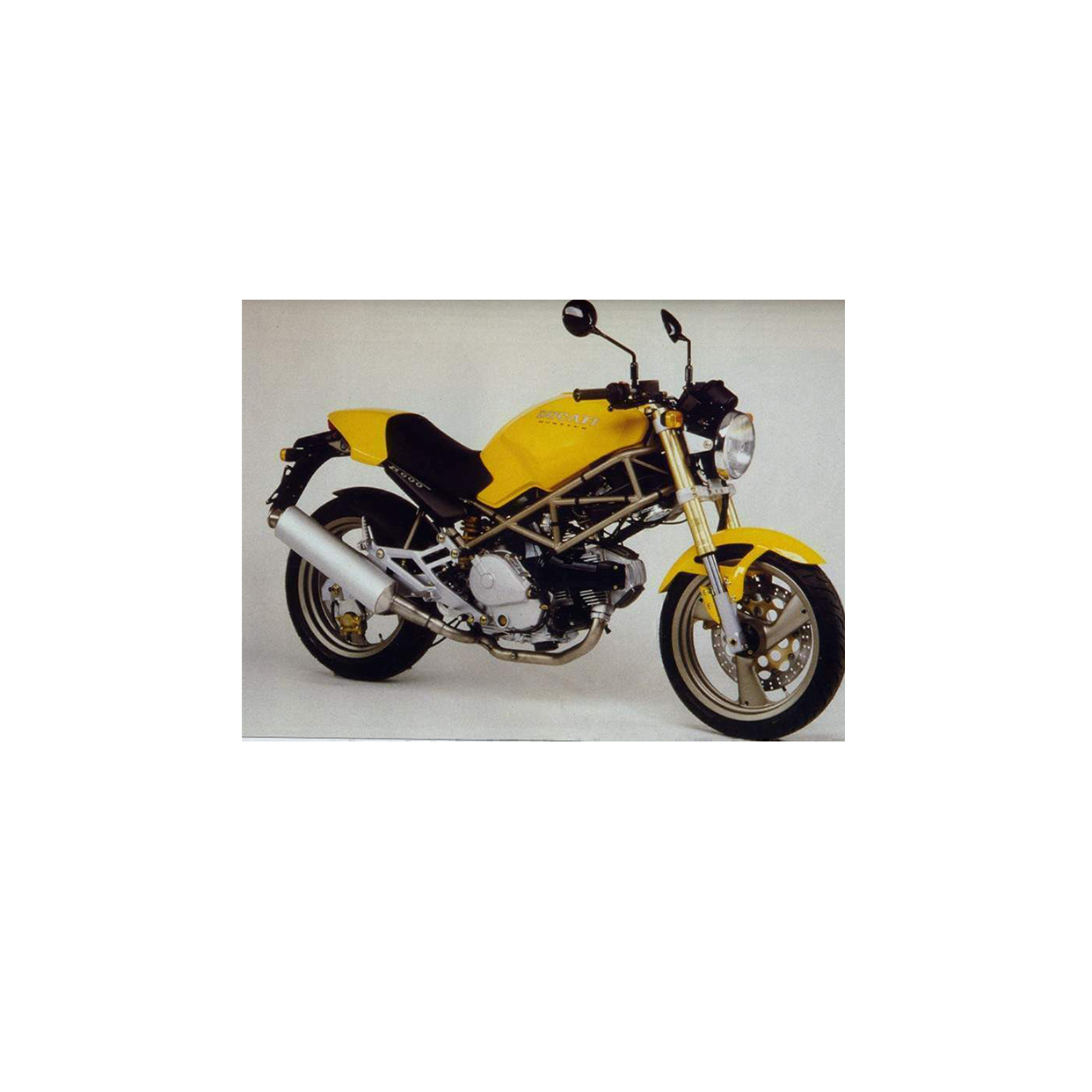  Monster 900