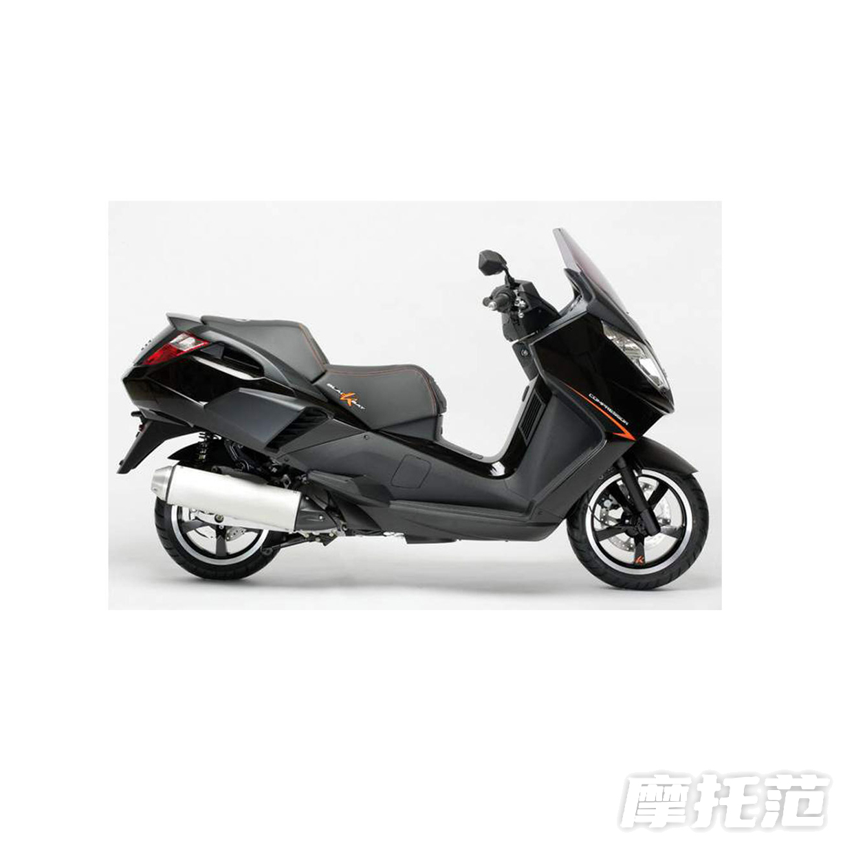 BlackSat 125