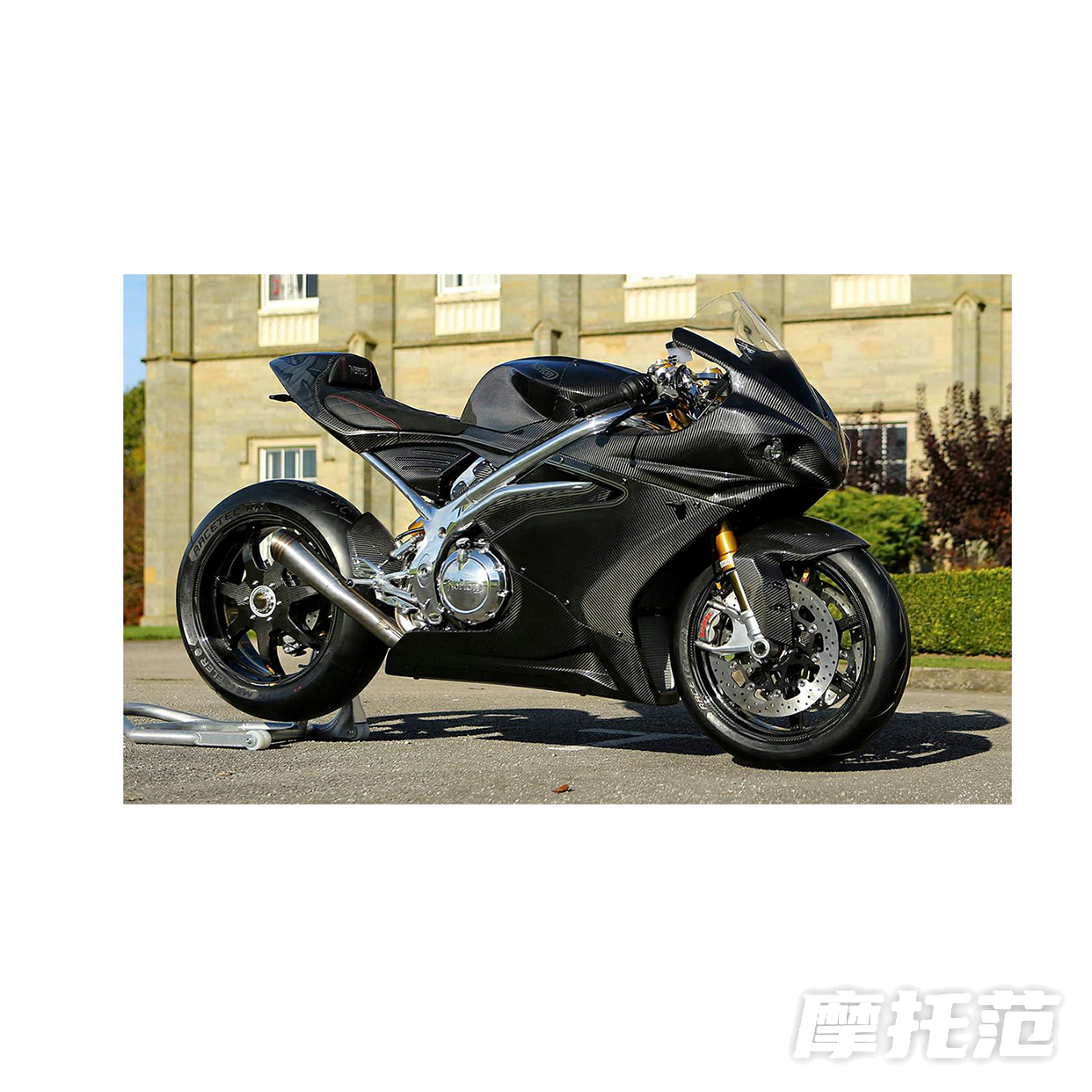  Superlight Twin