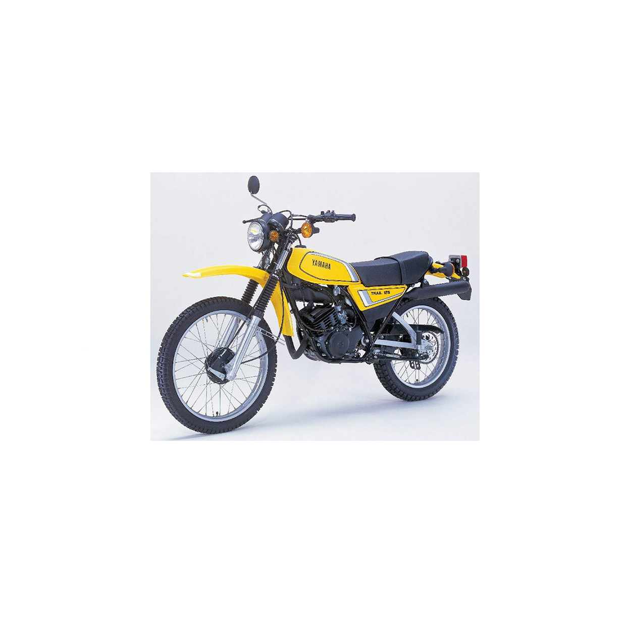  DT 125MX