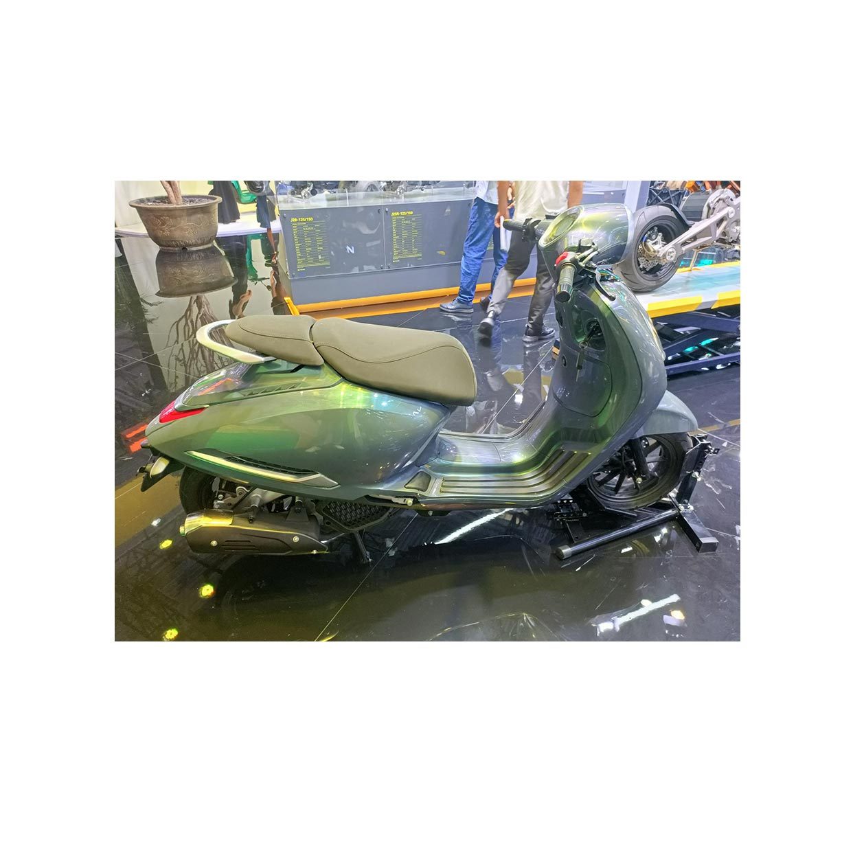  水冷踏板